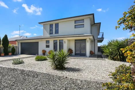 Property photo of 22-24 Haugh Street Lovely Banks VIC 3213