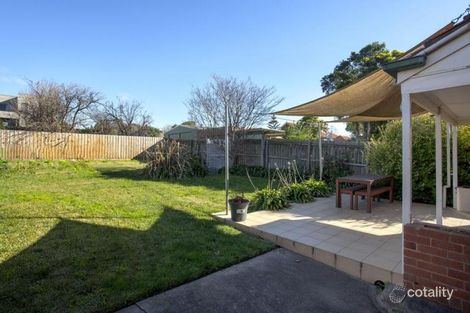 Property photo of 13 Magdala Avenue Strathmore VIC 3041