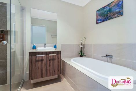 Property photo of 14 Piora Street Colebee NSW 2761