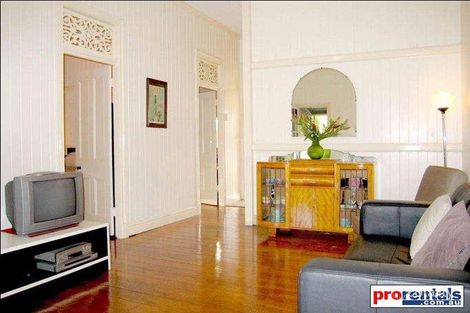 Property photo of 148 Jubilee Terrace Bardon QLD 4065