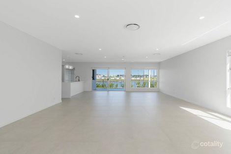 Property photo of 3/1 Lyra Avenue Hope Island QLD 4212