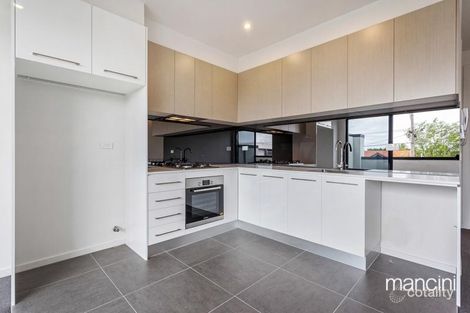 Property photo of 2/630 Barkly Street West Footscray VIC 3012