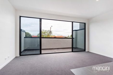 Property photo of 2/630 Barkly Street West Footscray VIC 3012