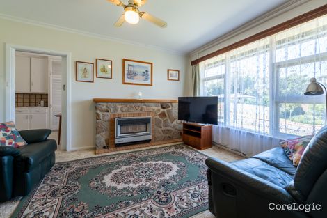 Property photo of 11 Larkdale Crescent O'Halloran Hill SA 5158