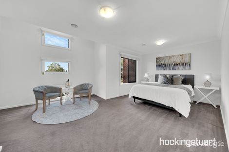 Property photo of 11 Raven Walk Epping VIC 3076