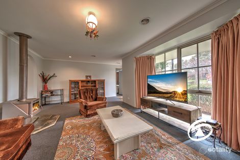 Property photo of 12 Broadhurst Road Pakenham VIC 3810