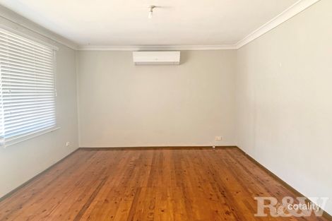 Property photo of 3 Day Place Prospect NSW 2148