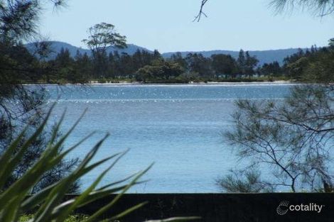 24 Marandowie Dr, Iluka, NSW 2466