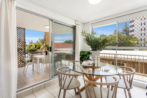 Property photo of 2/8 Riviera Road Miami QLD 4220