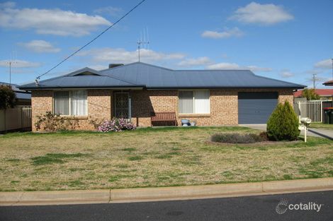 5 Guillan Pl, Parkes, NSW 2870