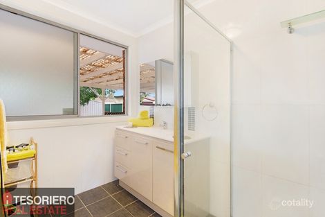 Property photo of 3 Winsome Avenue Plumpton NSW 2761