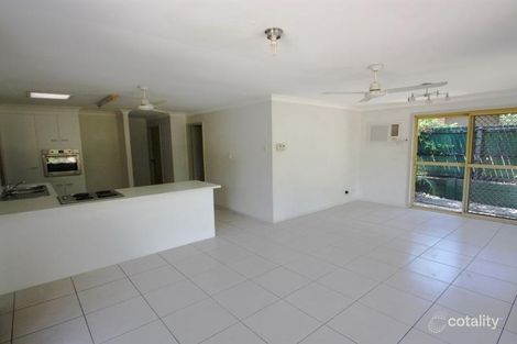 Property photo of 2/13 Napper Road Arundel QLD 4214