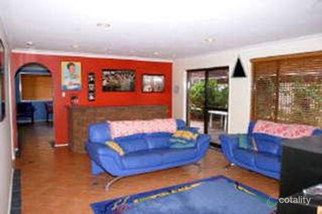 Property photo of 8 Friendship Close Bateau Bay NSW 2261