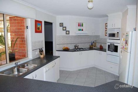 Property photo of 5 Koala Court Somerville VIC 3912