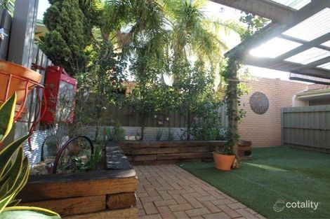 23 Cayley St, Glendalough, WA 6016