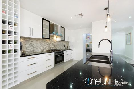 Property photo of 16 Alchornea Circuit Mount Annan NSW 2567