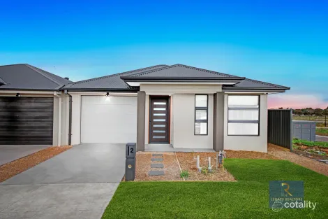 Property photo of 2 Canary View Beveridge VIC 3753