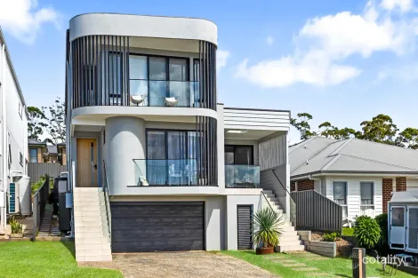 Property photo of 21B Bendoura Street Mollymook NSW 2539