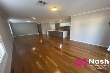 14 Lock St, Camden Park, NSW 2570