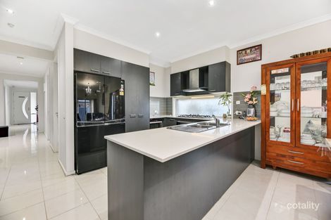 Property photo of 4 McEwan Drive Cranbourne East VIC 3977