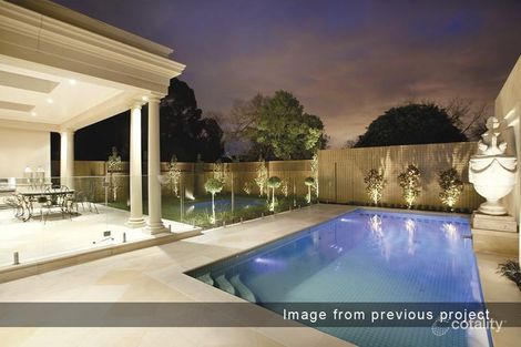 Property photo of 45 Mangarra Road Canterbury VIC 3126