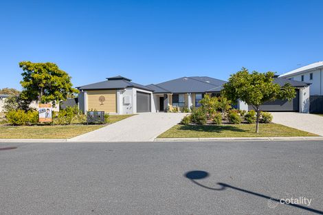 9-11 The Peninsula, Banksia Beach, QLD 4507