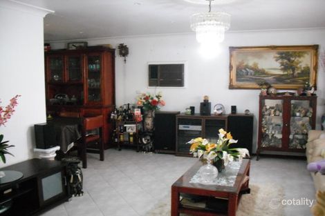 Property photo of 25 Kingfisher Street Ingleburn NSW 2565