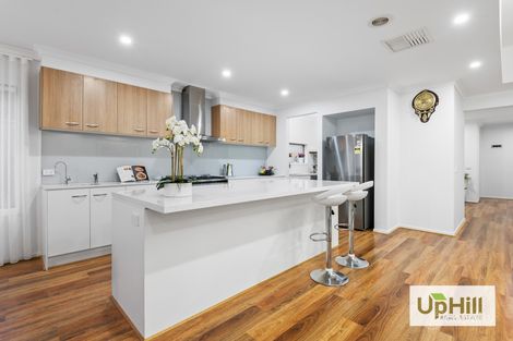 Property photo of 28 Hartland Drive Cranbourne North VIC 3977