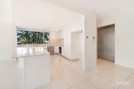 Property photo of 1/106 Petrel Avenue Mermaid Beach QLD 4218