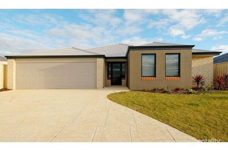 22 Hewlett Turn, Tapping, WA 6065