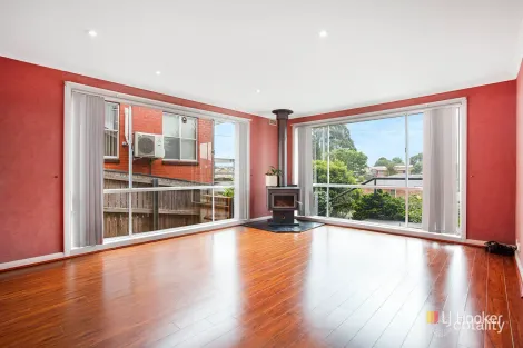 Property photo of 14 Coomera Crescent Miandetta TAS 7310