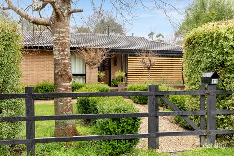 Property photo of 11 Tennyson Street Woodend VIC 3442