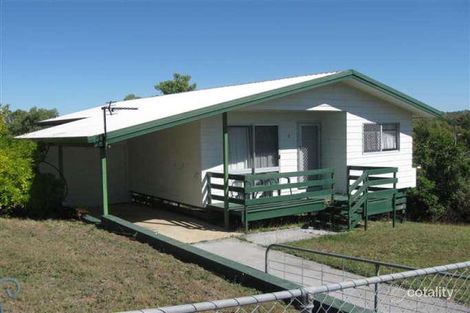 8 Logan St, Collinsville, QLD 4804