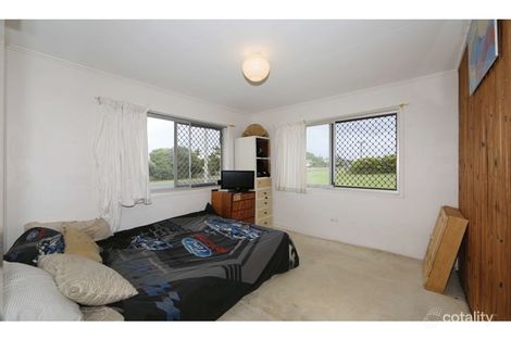 Property photo of 5 Bathurst Street Elliott Heads QLD 4670