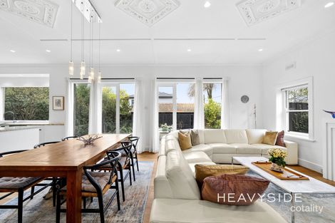 Property photo of 2 Whyte Grove Mont Albert VIC 3127