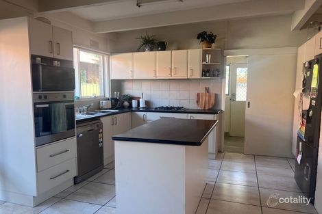 Property photo of 30 Waratah Way Wodonga VIC 3690