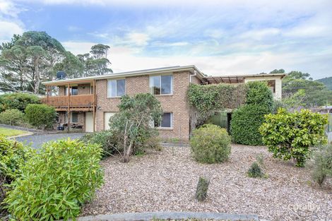 8 East Bvd, Sisters Beach, TAS 7321