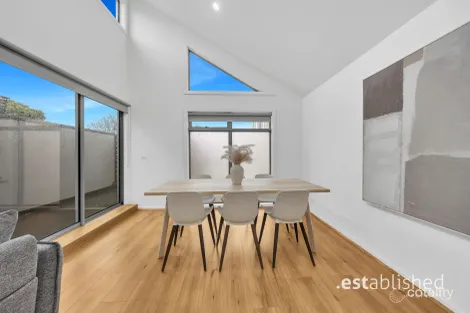 Property photo of 4/15 Barwise Street Laverton VIC 3028