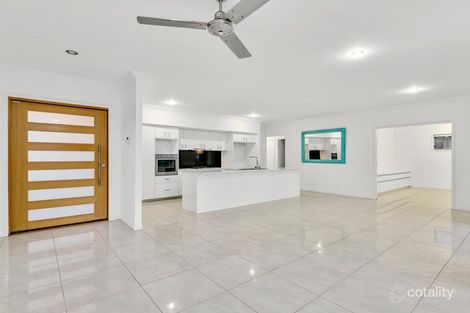 Property photo of 6 Hadrian Crescent Pacific Pines QLD 4211