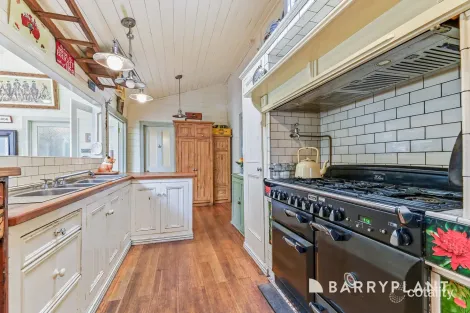 Property photo of 63 King Road Harkaway VIC 3806