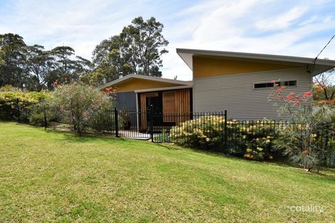 11 Beauty Point Rd, Wallaga Lake, NSW 2546