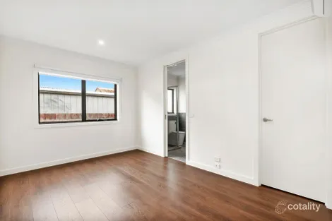 Property photo of 2/50 Coveside Avenue Safety Beach VIC 3936