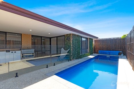 66 Mandalay Bend, Secret Harbour, WA 6173