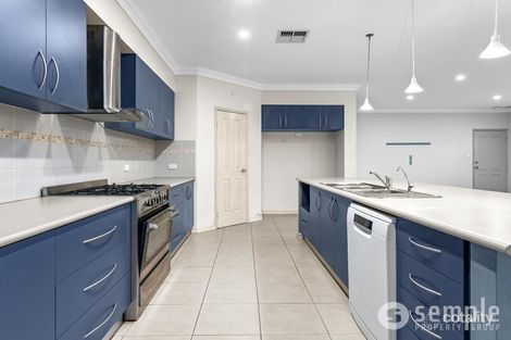 Property photo of 14 Minori Gardens Yangebup WA 6164