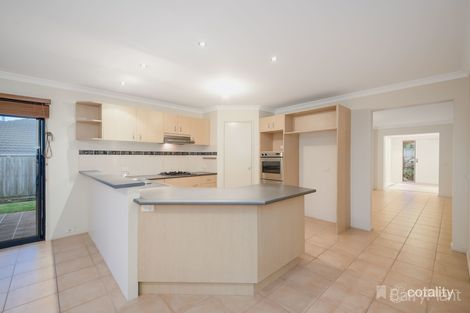 Property photo of 6 Highton Court Beaconsfield VIC 3807
