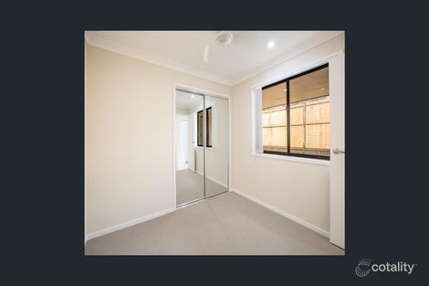 Property photo of 2/10 Dawson Place Brassall QLD 4305