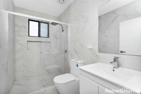 Property photo of 1 Kelburn Place Airds NSW 2560