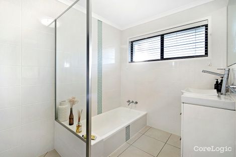 Property photo of 8 Melinda Court Springwood QLD 4127