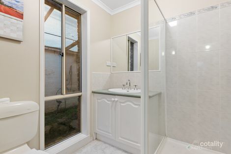 Property photo of 72 Amberly Park Drive Narre Warren South VIC 3805