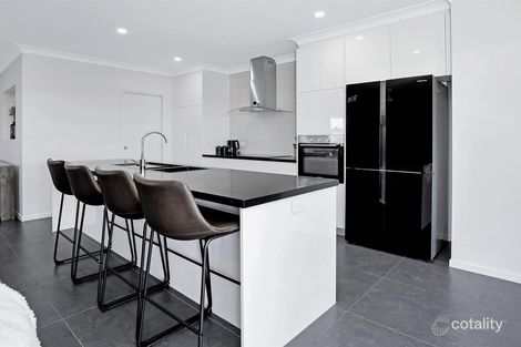 Property photo of 20 Wattledale Bend Trinity Beach QLD 4879